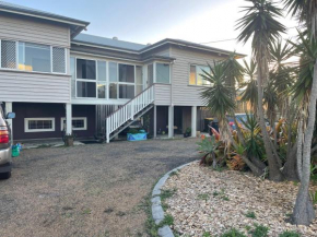 BargaraBeachDogFriendly, Bargara